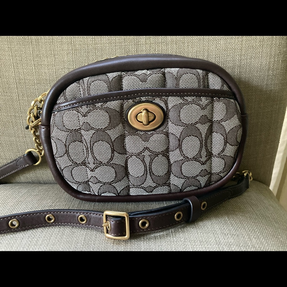 Coach Brown and Beige Signature Crossbody Bag - Picture 4 of 7